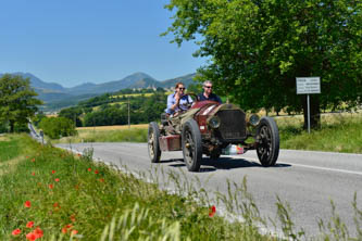1911 Knox Runabout in Italy oon rally